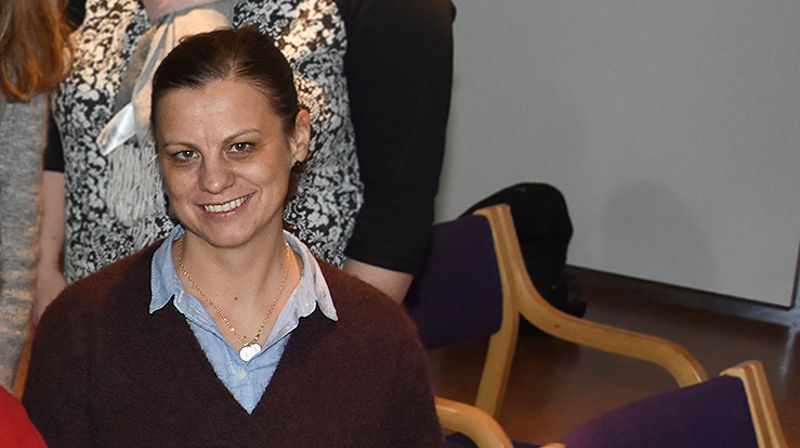 Rådgiver Aud Kristin Saltvik Aasen koordinerer arbeidet med Nidarosen fra bispedømmekontoret i Trondheim. (Foto: Magne Vik Bjørkøy)