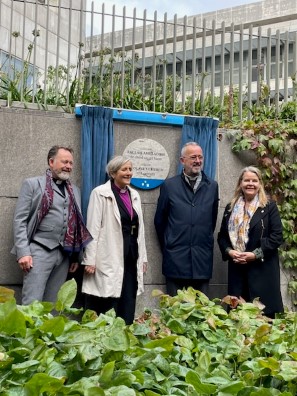 Pilegrimsprest Einar Vegge, Biskop Herborg Finnset, prost i Christchurch Dermot Dunne, Norges ambassadør til Irland Mari Skaare1.jpg