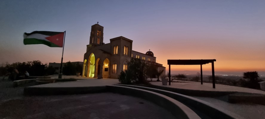 Den evangelisk -lutherske kirke ved Jesu dåpssted. 