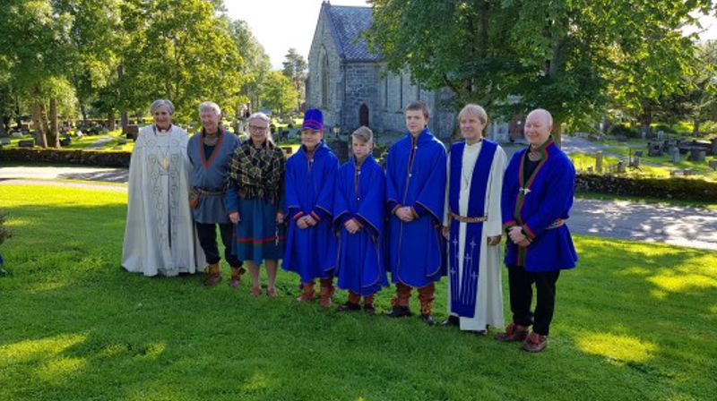 Biskop Herborg besøkte sørsamisk konfirmasjonsleir