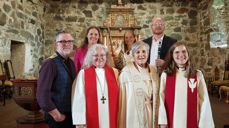 Biskop Herborg forrettet jubileumsgudstjeneste i Logtun kirke. Foto: Nidaros bispedømme