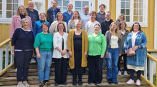 Deltagere og ansatte knytta til Nidaros. Øverst fra venstre; Håkon Olaussen, Bjørn Andersen, Astrid Åsum og Magnus Vestvik. I midten fra venstre: Ingvil Løvik, Ina Myrvang Nilsen, Sigrid Egtvedt, Ingrid Fossan Norum, Oscar Østern, Erik Jensen Misje og Eldfrid-Marie Hollevik Bakken. Foran fra venstre: biskop Herborg Finnset, Tonje Stølan, Inger Synnøve Gjære, Ane Thyvold Ranøien, Anne Lise Malum Dypedal, Julia Marie Hadland, Elisabeth Dios og Tone Rose Birkeland.