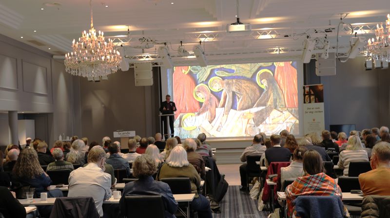 Ansatte ved Nord-Hålogaland bispedømme på stiftsmøte i Scandic Ishavshotell Tromsø. Foto: Den norske kirke