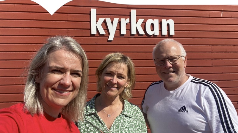 Teamleder i Sjømannskirkens norgesarbeid, Vigdis Alte, Anette Jernelöf, hovedansvarlig i Piteå forsamling, og Frode Wigum, regionrådsleder og initiativtaker. Foto: Sjømannskirken.