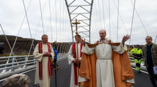 Begge foto: Knut Opeide, Statens vegvesen