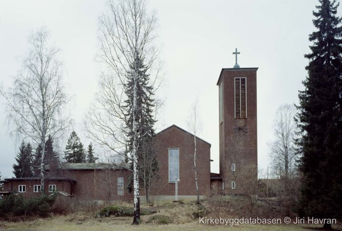 Røa kirke. Foto: Jiri Havran (kirkesøk.no)