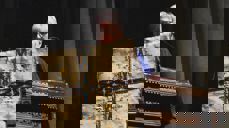 Biskop i Sør-Hålogaland, Ann-Helen Fjeldstad Jusnes, holdt preken under Kirkemøtets åpningsgudstjeneste i Nidarosdomen. Foto: Kristine Sandmæl