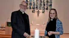 Prestene Svein Malmbekk og Maja Skålvold tror ikke antallet som ønsker å døpe sine barn, vil gå nevneverdig ned selv om kirka heretter ikke sender ut dåpsinvitasjon. Foto: Trude Landstad, Avisa Nordland