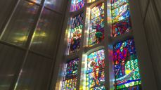 Glassmaleriet i Bodø domkirke. Foto: Kyrre Kolvik