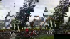 "På kjøretøyet skal småkårsfolk kjennes." Rørstad kirke. Foto: Lisbeth T. Gieselmann