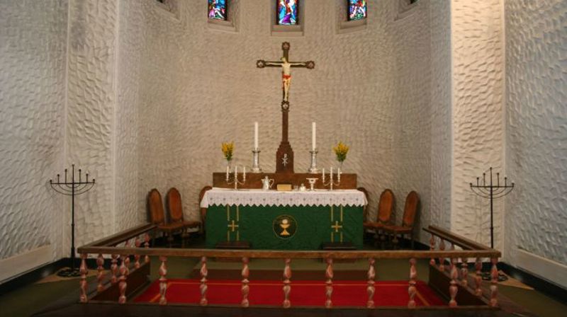 Svolvær kirke. Foto: Kirkebyggdatabasen kirkesøk.no