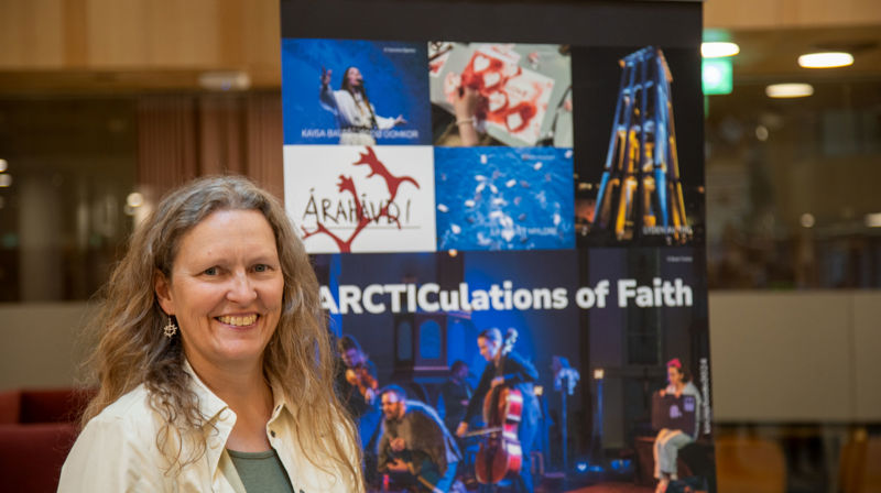 Ragnhild Strauman, fra presentasjonen av kunstavisa Ka du trur. Foto: Even Enoksen