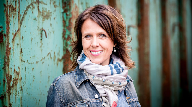 Hilde Svela har satt melodier til kjente bibelvers som hun lærer bort på kurset 17. september kl. 09.30-15.00.