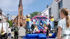 Aktivitetene på Trosopplæringens dag var stasjonert i gågata rett nedenfor Vår Frelsers kirke i Haugesund.