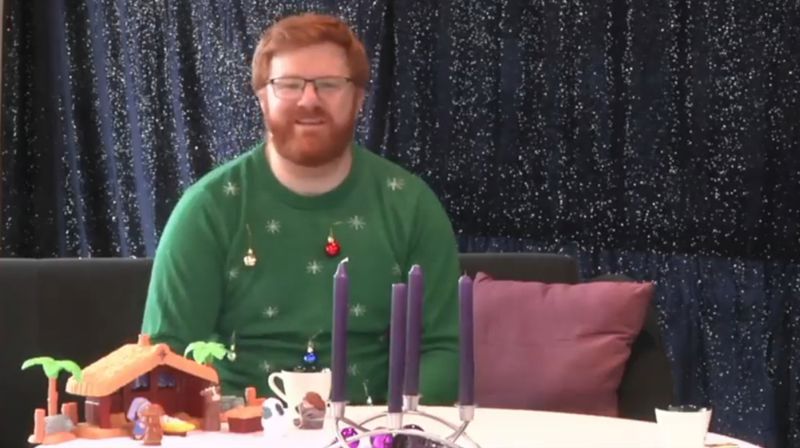 Leif Inge Norland Brekke ledet adventsstund fra Nærbø kirke sist søndag. Foto: Nærbø kyrkje på Facebook.