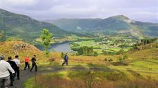 Fra tidligere Olsok-vandring i Vats.