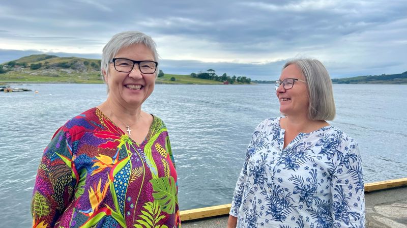 Sigrid Sigmundstad (t.v.) og Sigrunn Hagen Arnesen på Saman om å leie førre veke.
