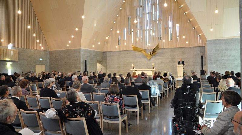 – Et bygg som speiler himmelen