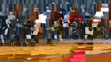 Paneldebatt med temaet: Hvordan møte mennesker i krise? F.v.: Martin Ivar Arnesen, Gunnlaug Hidle Sigmundsen, Anne Birgitte Bødtker Ruus, Sigrid Sigmundstad og Atle Dyregrov. Foto: Ludvig Bjerkreim.