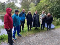 Hillevåg har både byliv, trafikk, tradisjon, sjøutsikt og mange perler, som området rundt Vannassen. Foto: Hillevåg menighet