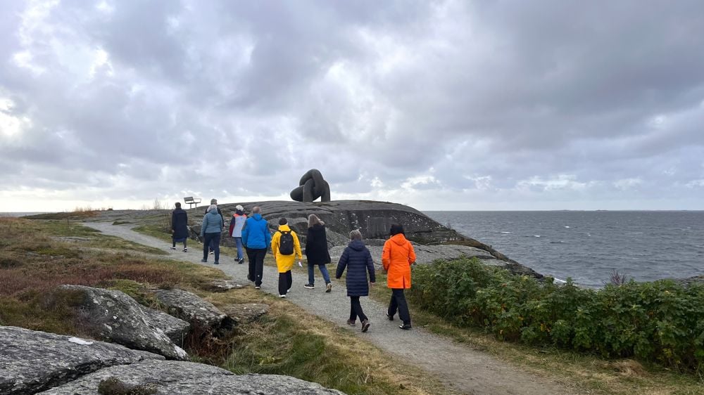 Bønnevandring til Alexander Kielland-monumentet "Brutt lenke".