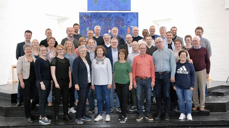 Misjonsrådgivere og representanter for bispedømmene sammen med ledere i de sju misjonsorganisasjonene i SMM.