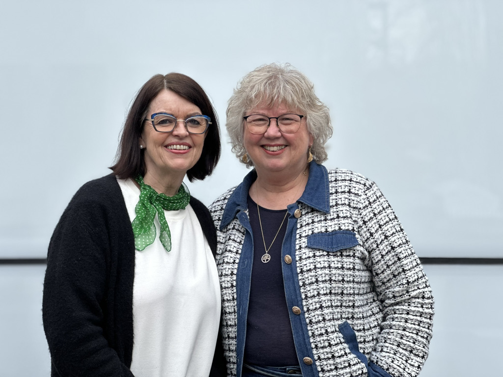 Nestleder Gunnbjørg Furuset og leder Lill Tone Grahl-Jacobsen skal fortsette å lede Tunsberg bispedømmeråd de to neste årene. Leder og nestleder velges på nytt midt i perioden ut fra regelverket. 