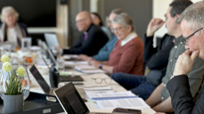 Bispedømmerådet møter både postene og fellesråds- og menighetsrådsledere i forkant av Kirkemøtet. Her fra møtet med prostene i fjor. Foto:Torill Landaasen