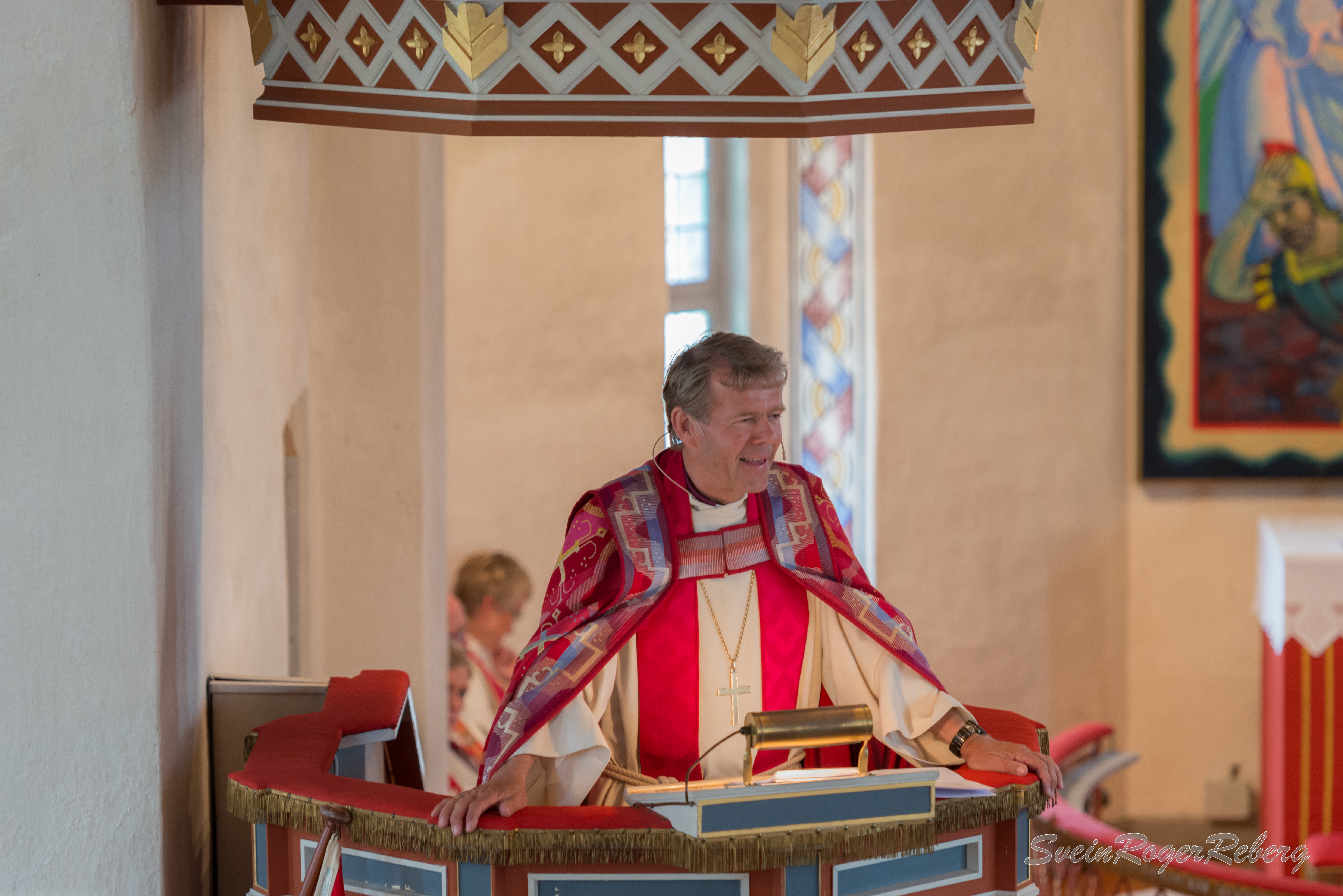 Biskop Per Arne Dahl har vært en populær forkynner i sin tjeneste som biskop. Her fra Fiskum kirke. Foto: Svein Roger Reberg