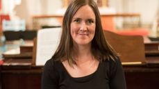 Nina T. Karlsen har fult fokus på 70-årsmarkering i bispedømmet med kantaten "Til det lysende kors." Foto: HG-L