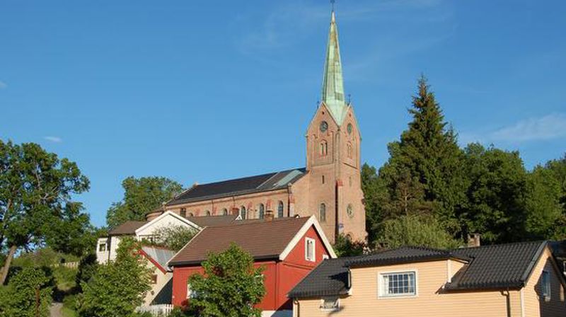 Tangen kirke