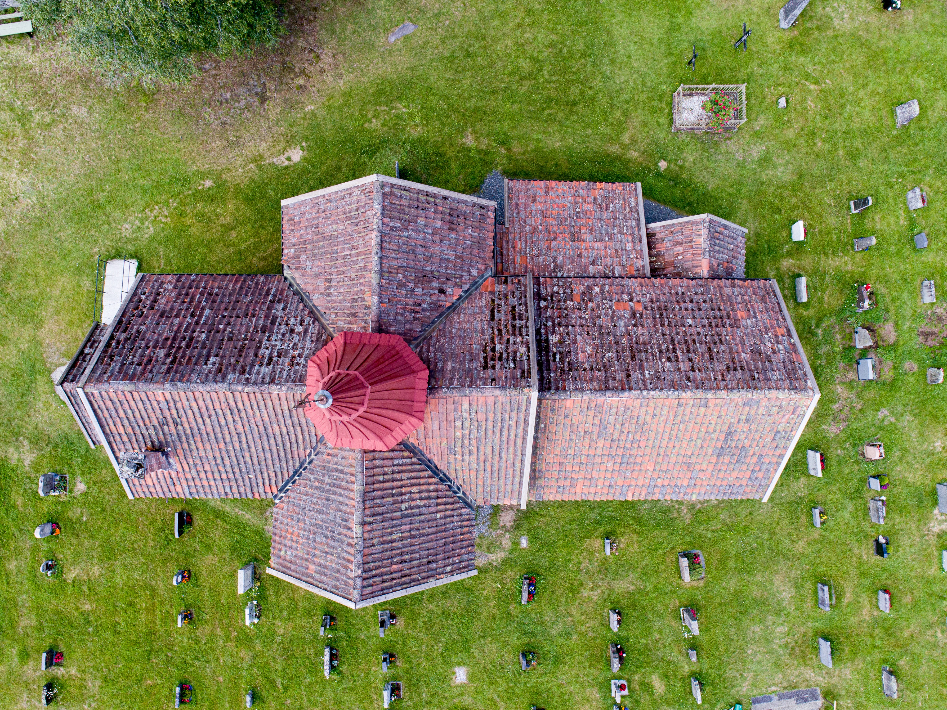 Se Rollag stavkjerke som du aldri har sett den før!