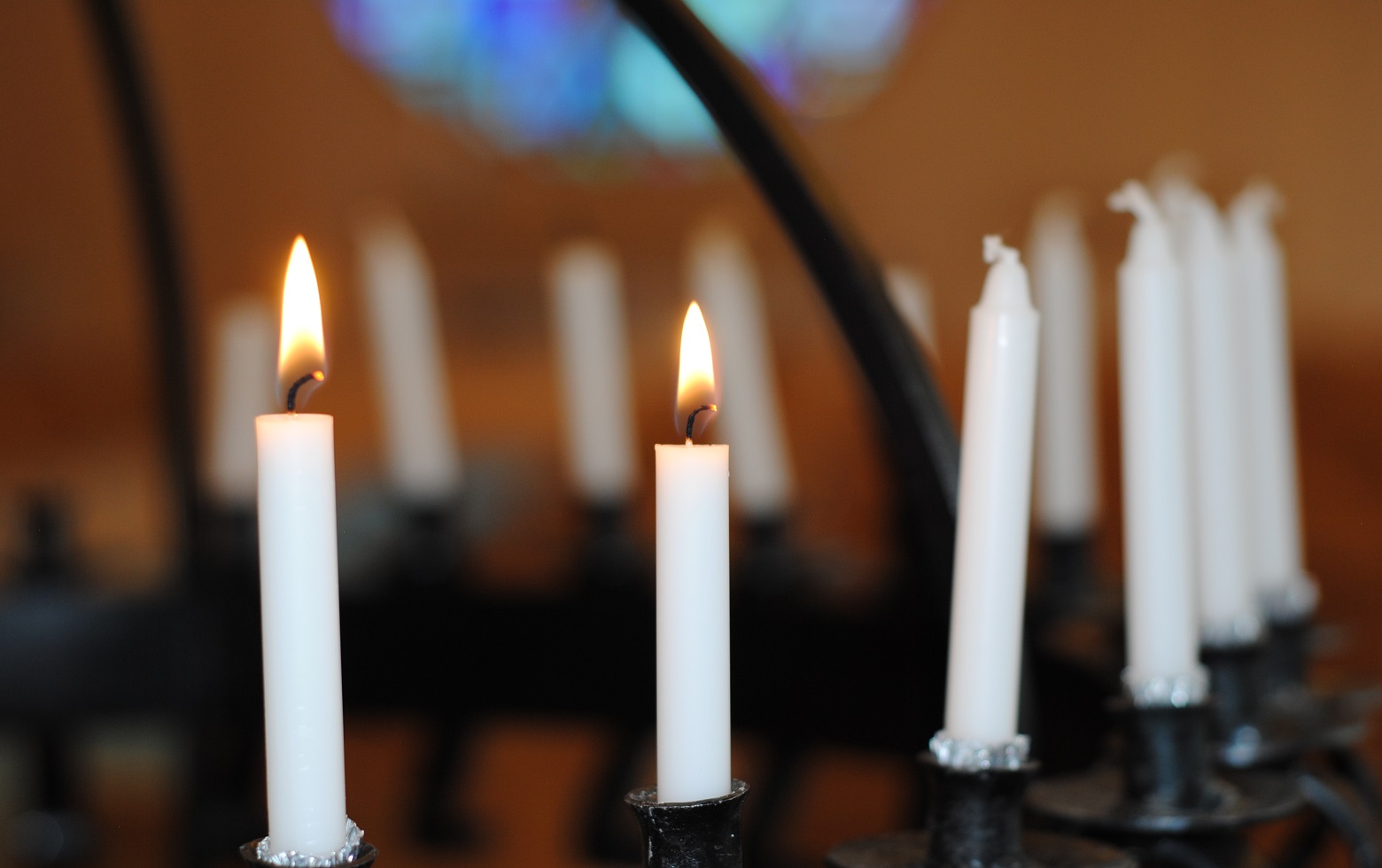 Salme 5: H&#248;yr mitt rop om hjelp, min konge og min Gud, for eg bed deg&#187;