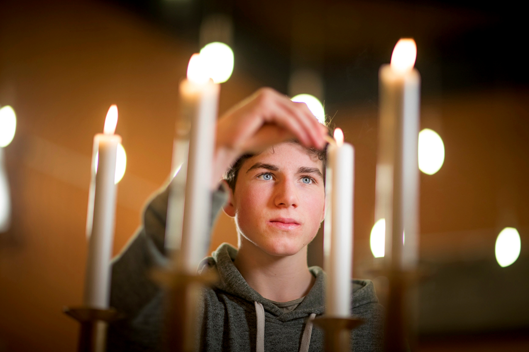 Gudsteneste 4. januar med presentasjon av konfirmantane