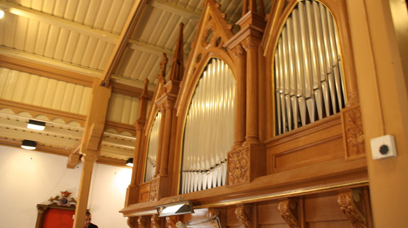 Bryllupsmarsjer, salmer og musikk