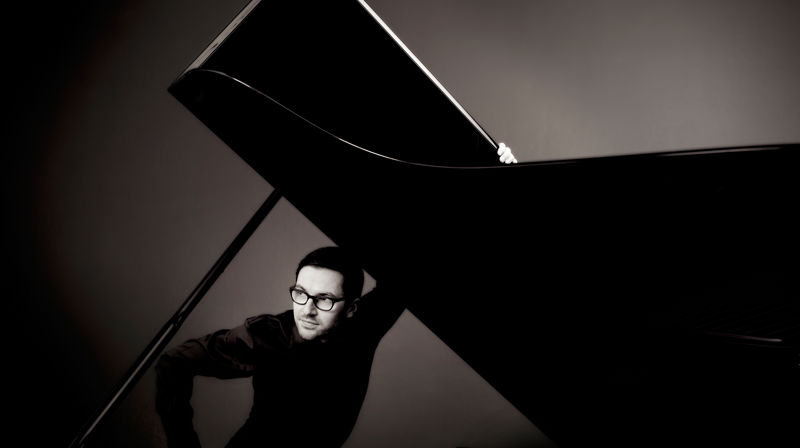 Klaveraften i Ås kirke - med Dimitris Kostopoulos