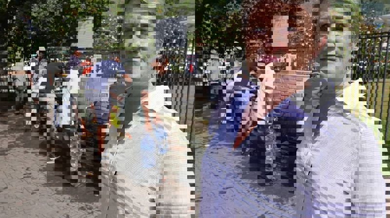 Redde liv. Rettferdighet i verden. Onsdag 28. februar kl. 20.00 til 21.30