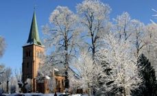 "Alt går litt langsommere her på jorden, når hele himmelen faller ned" (Anne Grete Preus). Foto: Knut Lundby