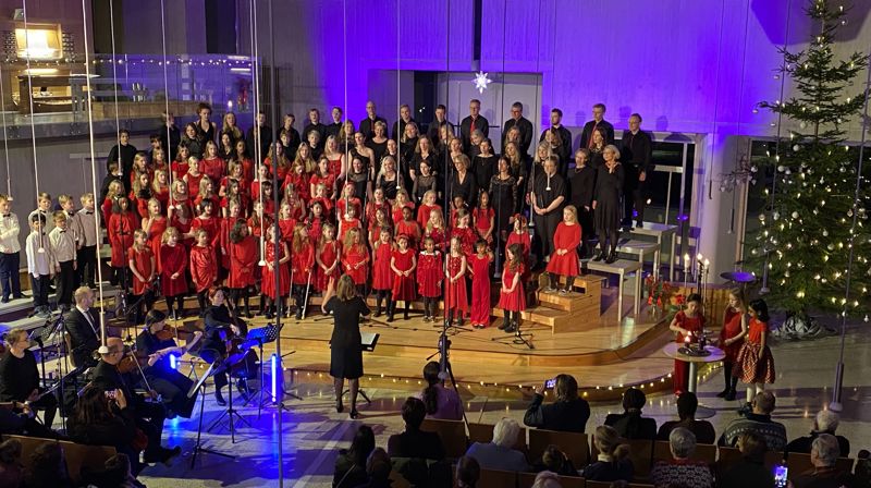 Mer enn 7000 på julegudstjeneste