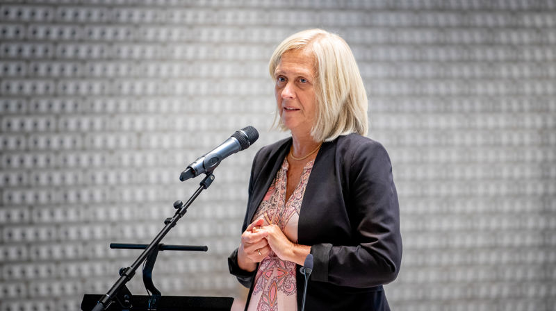 Administrerende direktør i KA – Arbeidsgiverorganisasjonen for kirkelige virksomheter, Marit Halvorsen Hougsnæs, innledet rundt tema kirkelig organisering. Foto: Bo Mathisen / Asker kirkelige fellesråd