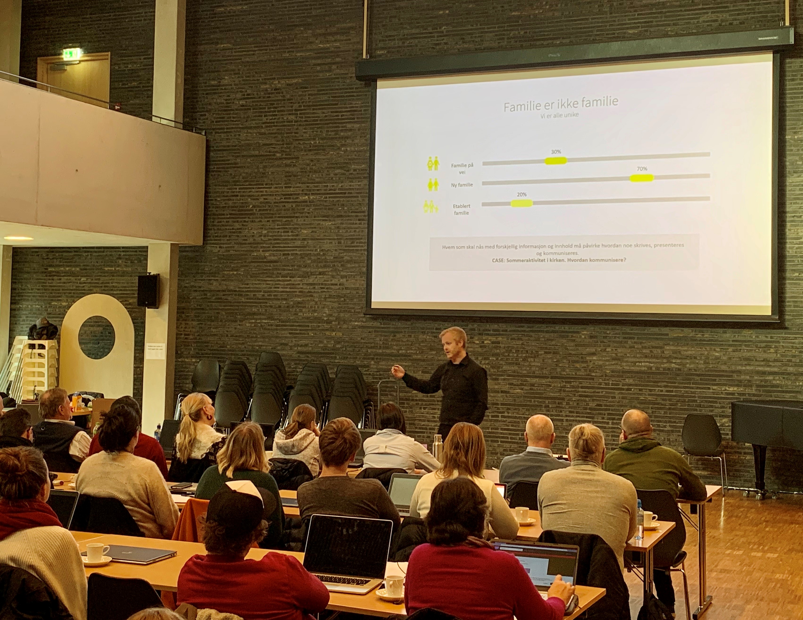 Direktør for innovasjon og forretningsutvikling i Nettavisen, Pål Nisja-Wilhelmsen, som innleder på kurs i Bøler kirke 25. februar. Foto: Jørgen Svartvasmo