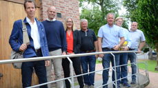 Sammen om vedlikehold av kirkelige bygg i Asker: Fra venstre Harald Ibenholt (Riksantikvaren), John Grimsby (Kirkesjef i Asker), Randi Letmolie (KA), Nils Inge Haus (Leder av Asker kirkelige fellesråd), Even Frogh (driftssjef), Geir Erik Bardalen (faglig leder av Castor Kompetanse) og Einar Lindroos (Prosjektleder for Haandverkerne AS)