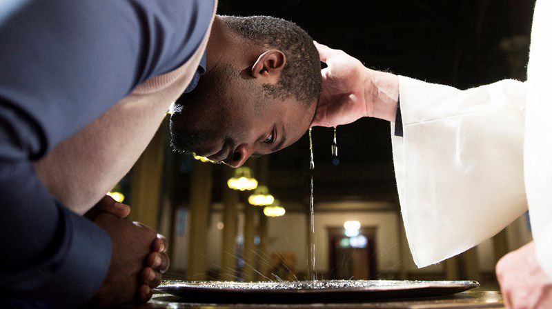 Drop-in dåp i Asker og Holmsbu kirke 9. mai kl. 13-15