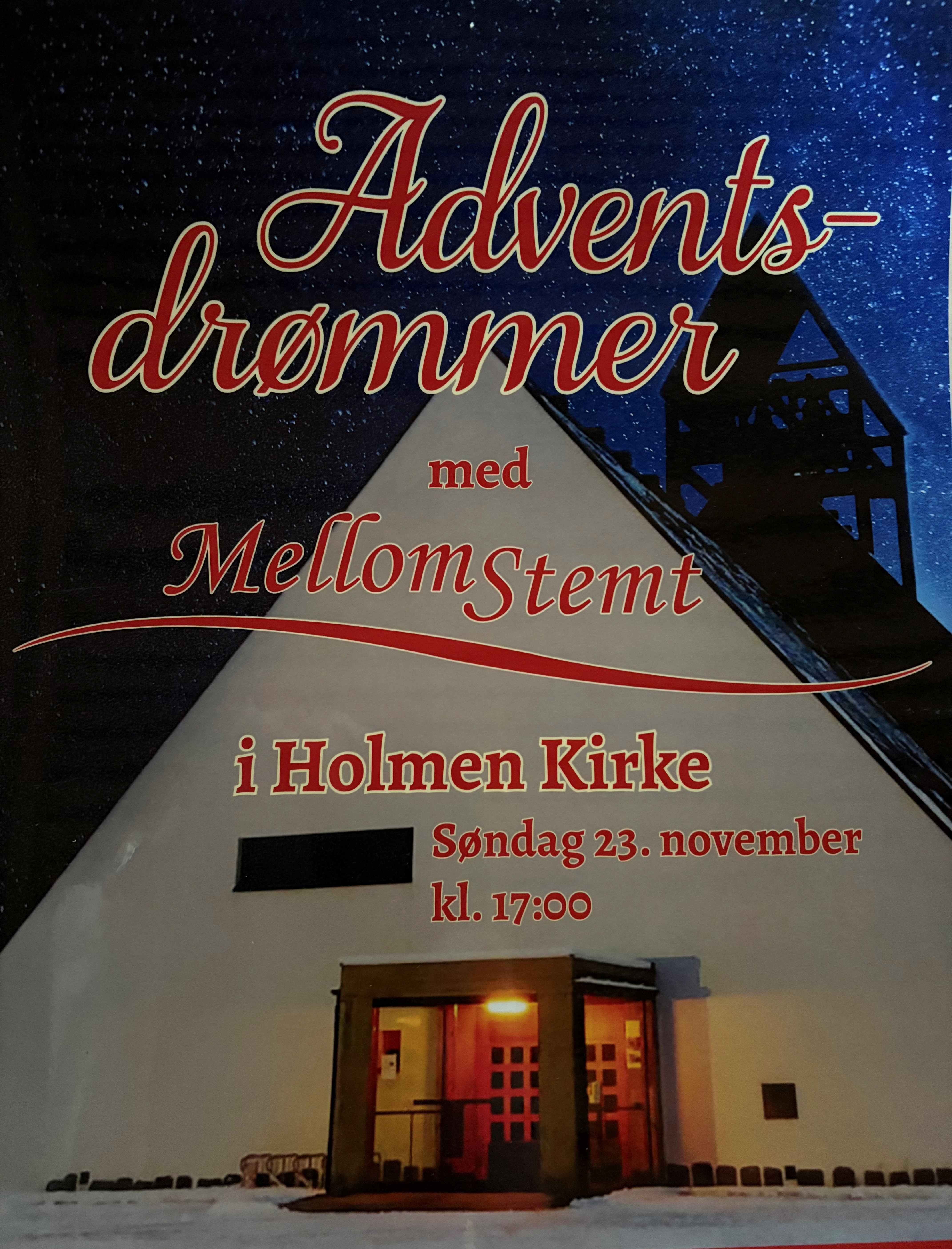 Holmen kirke i kveldsstemning.