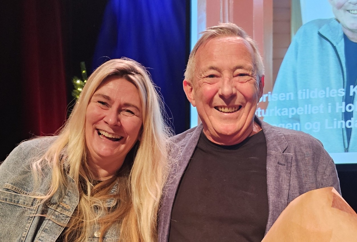 Kulturprisvinnerne i Asker, Linda Marthinsen og Frank Tangen, står for Hurum-safarien lørdag 12. juli. Foto: Bente Elmung, RHA