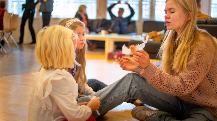 Søndagsskoleleder. Foto: Sven-Erling Brusletto