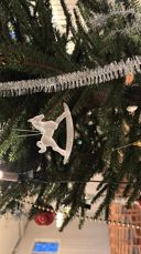 Juletre i Slemmestad kirke. Foto: Elisabeth Hagen Ristesund