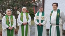 Prost Geir Paulsen, prest Ådne Skiftun, sokneprest Anna Elisabet Gestsdòttir og prest Gunnar Fagerbakke Eldevik.