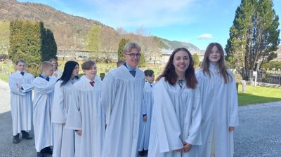 Konfirmant 2026: Informasjon og påmelding