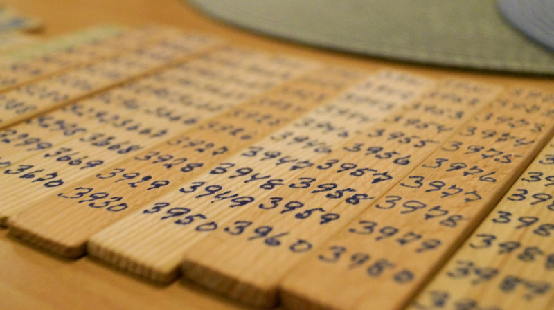 Lørdag 1. november blir det god gammeldags basar med åresalg og massevis av flotte gevinster.